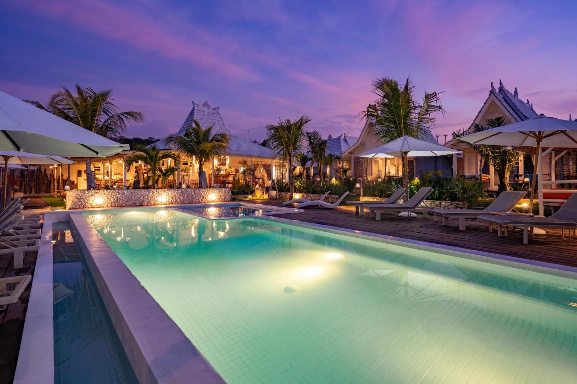 Paus Putih Hotel Nusa Lembongan  Luaran gambar